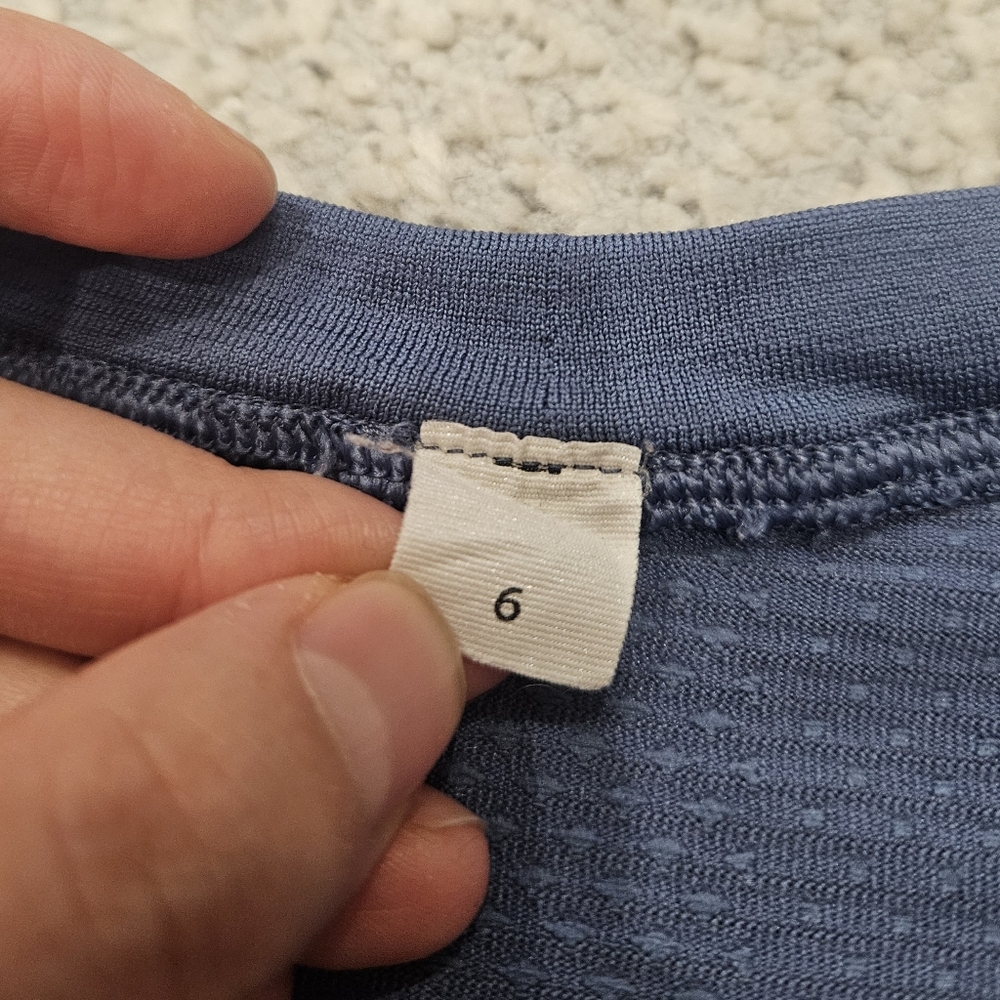 SOLD LULULEMON Swiftly Tech Long Sleeve Shirt 2.0 *Race Length Water Drop Size 6 - Picture 3 of 6